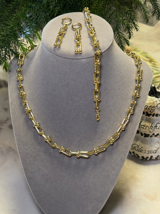 Elegant 14K Gold Plated Jewelry Set